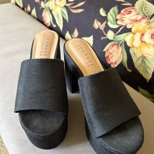 Journee Collection Platform Enyya Women's Sandals Slip On Mule Size 8